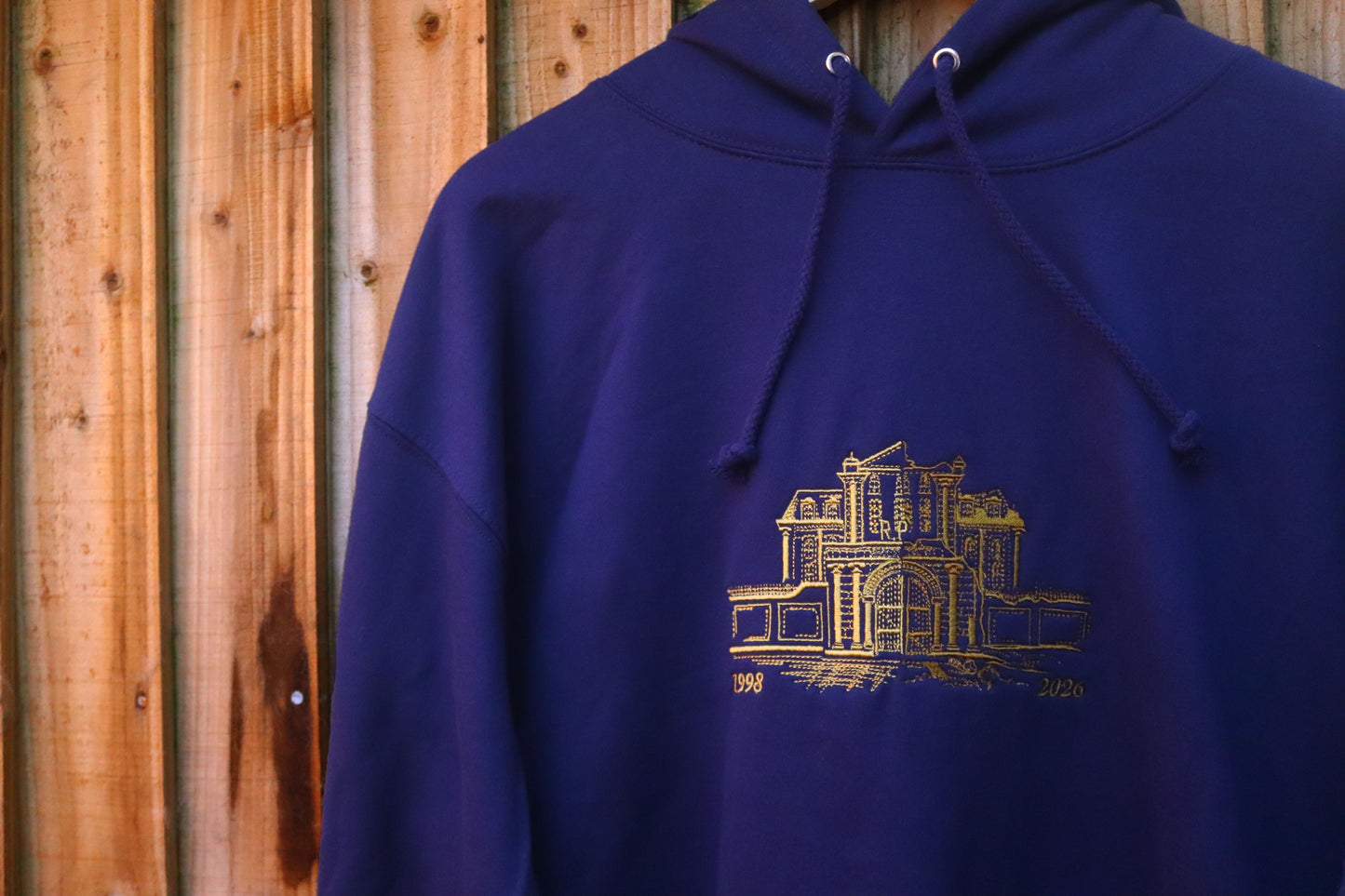 Memories Embroidered Sweatshirt/Hoodie
