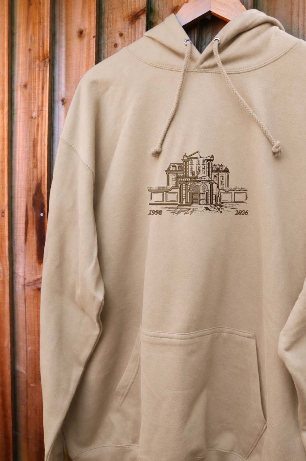 Memories Embroidered Sweatshirt/Hoodie
